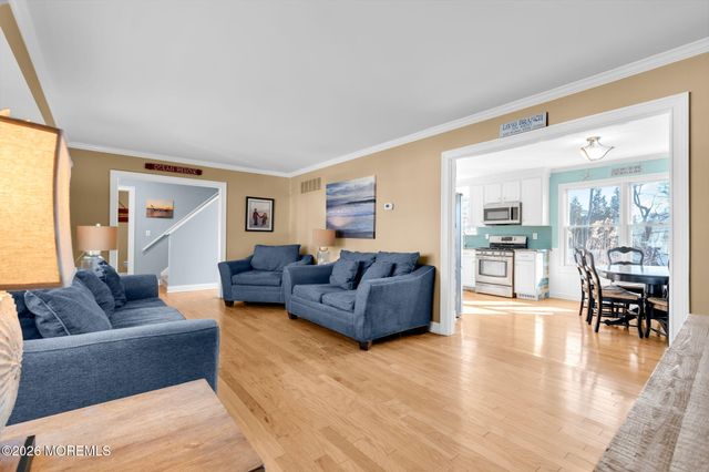 9 Catherine Street, Long Branch, NJ 07740