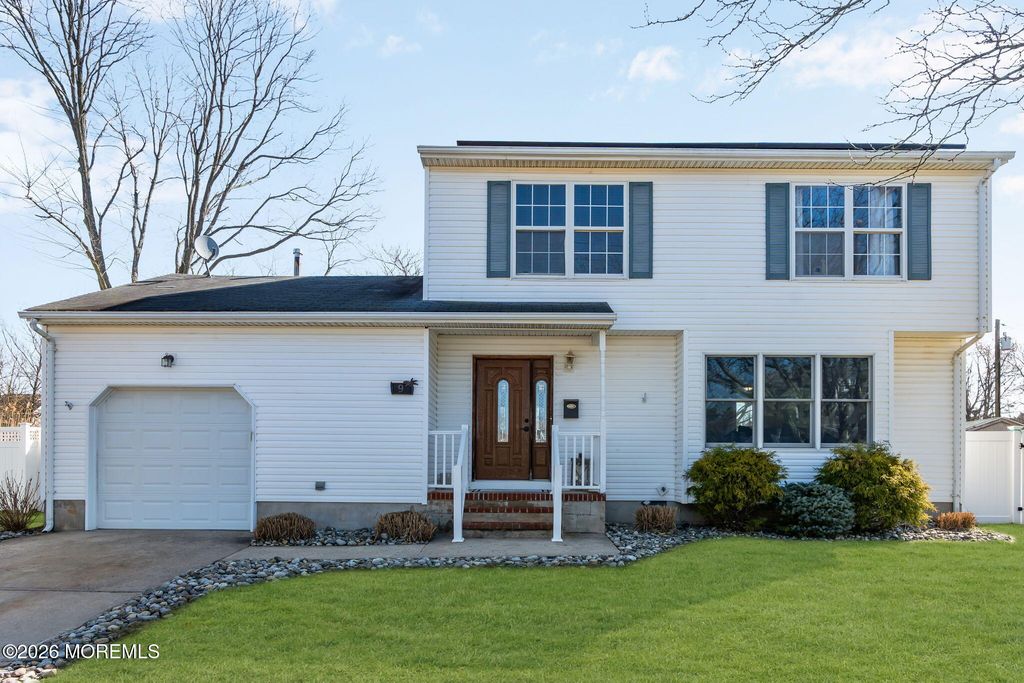 9 Catherine Street, Long Branch, NJ 07740