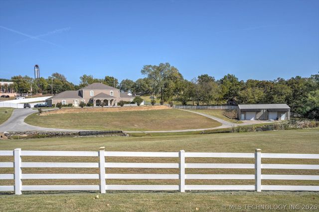 1241 Circle Drive, Sapulpa, OK 74066