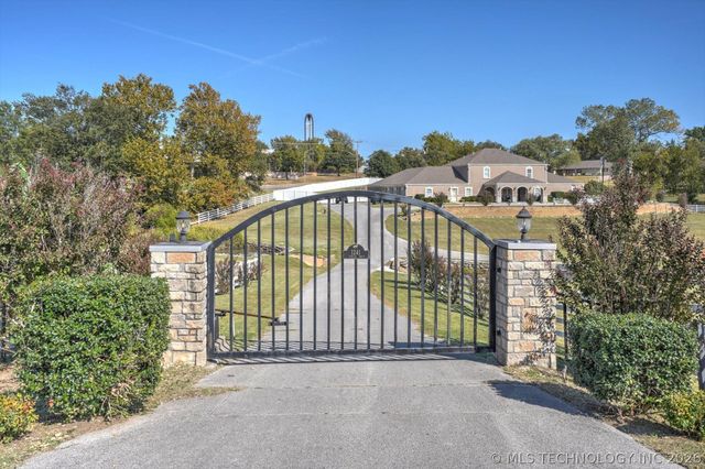 1241 Circle Drive, Sapulpa, OK 74066