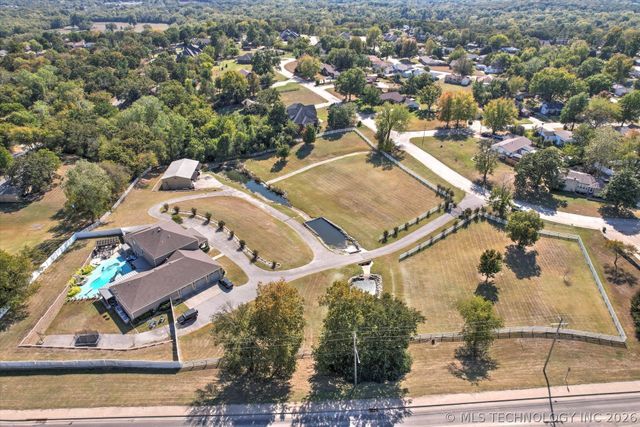 1241 Circle Drive, Sapulpa, OK 74066