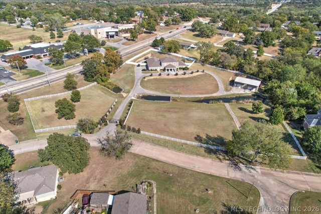 1241 Circle Drive, Sapulpa, OK 74066