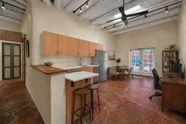 307 Johnson, Santa Fe, NM 87501