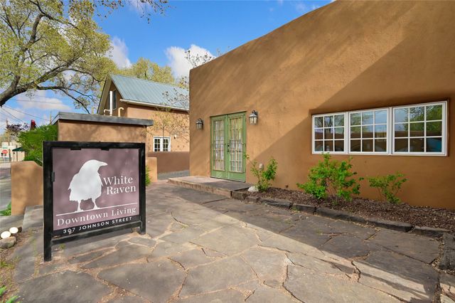 307 Johnson, Santa Fe, NM 87501