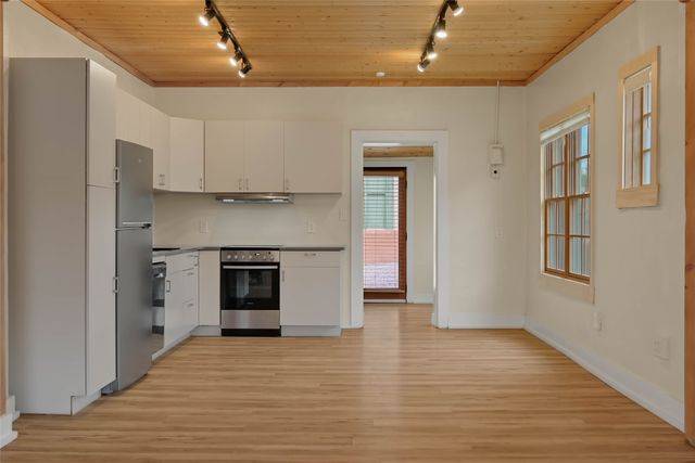 307 Johnson, Santa Fe, NM 87501