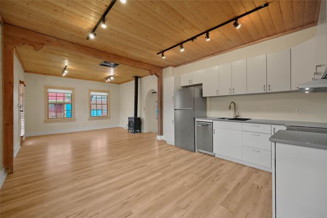 307 Johnson, Santa Fe, NM 87501