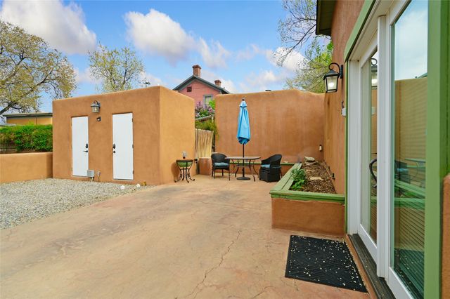 307 Johnson, Santa Fe, NM 87501