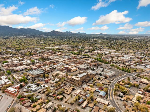 307 Johnson, Santa Fe, NM 87501