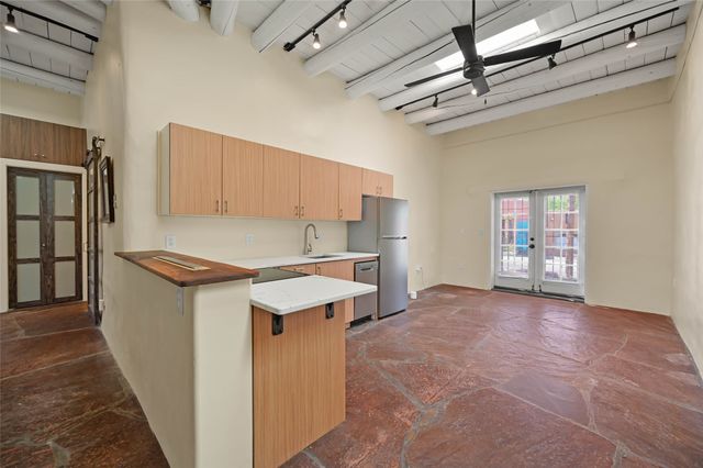 307 Johnson, Santa Fe, NM 87501