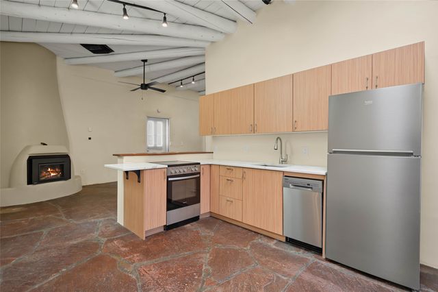 307 Johnson, Santa Fe, NM 87501