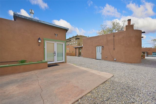 307 Johnson, Santa Fe, NM 87501