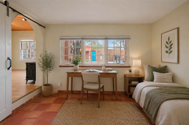 307 Johnson, Santa Fe, NM 87501