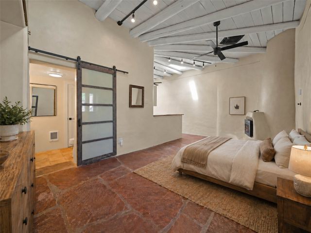 307 Johnson, Santa Fe, NM 87501