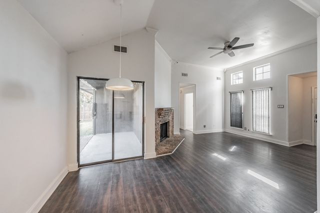 509 Benedict Lane, Arlington, TX 76002