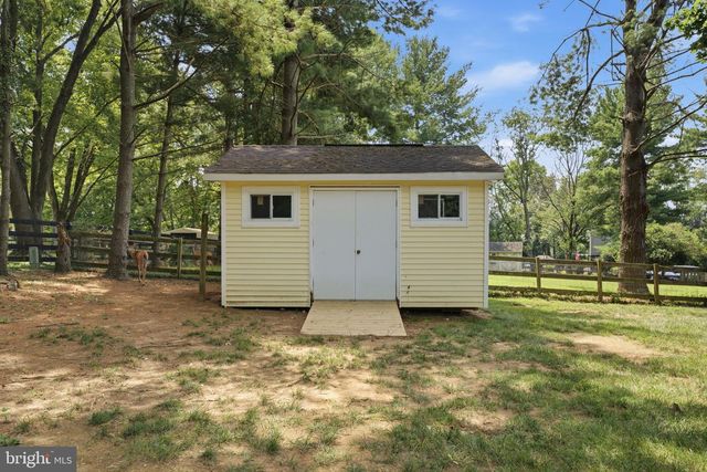 38376 DOWNS CT, Hamilton, VA 20158