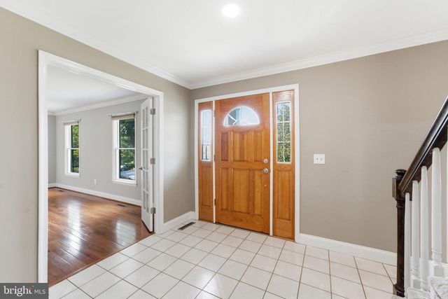 38376 DOWNS CT, Hamilton, VA 20158