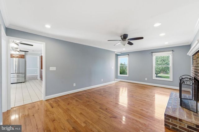 38376 DOWNS CT, Hamilton, VA 20158