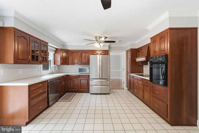 38376 DOWNS CT, Hamilton, VA 20158