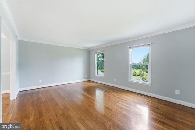 38376 DOWNS CT, Hamilton, VA 20158