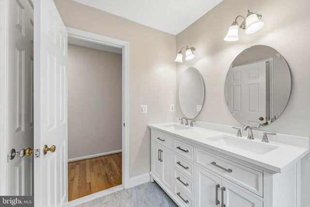 38376 DOWNS CT, Hamilton, VA 20158