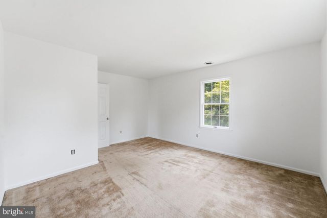 38376 DOWNS CT, Hamilton, VA 20158