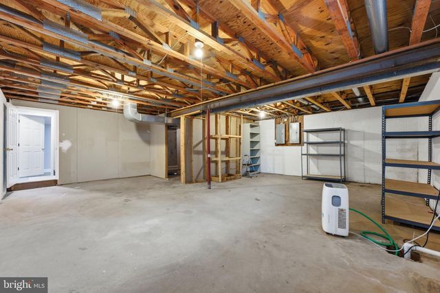 38376 DOWNS CT, Hamilton, VA 20158