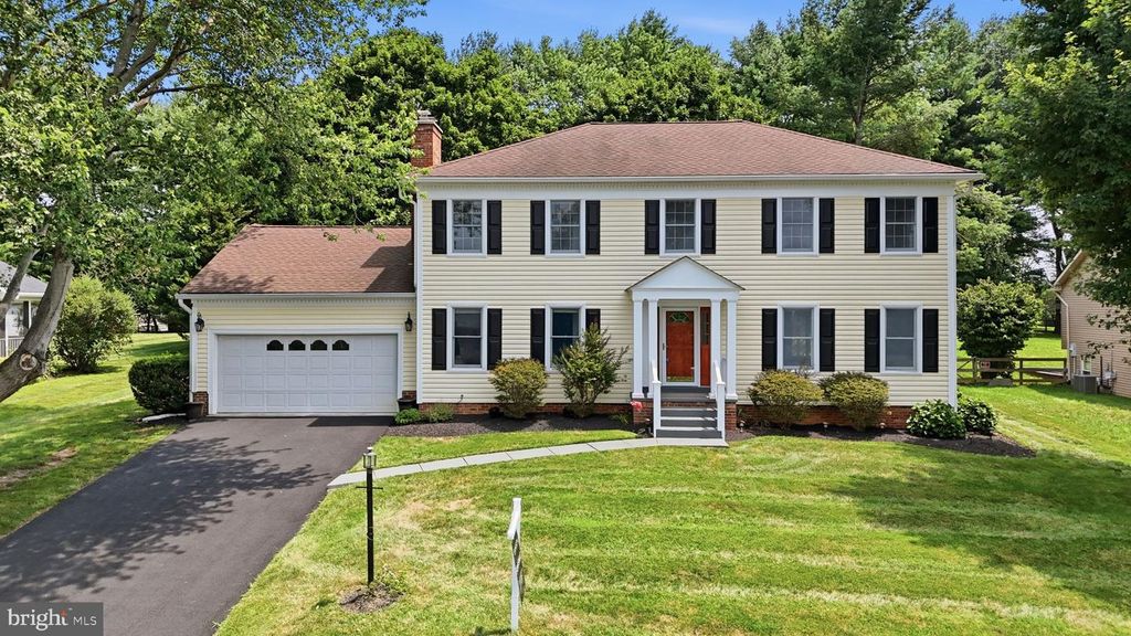 38376 DOWNS CT, Hamilton, VA 20158