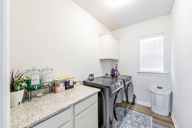 129 Villa Dr, Thibodaux, LA 70301
