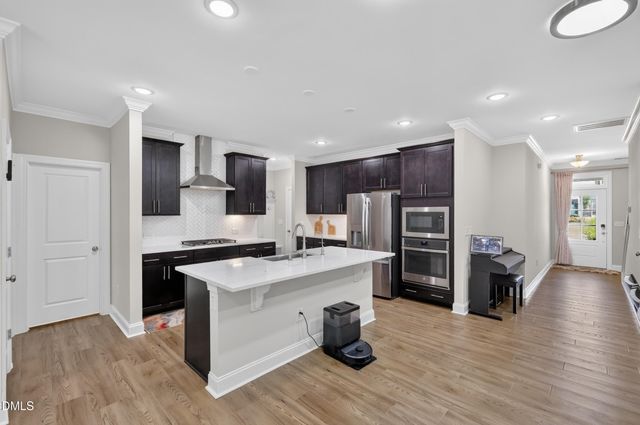 1752 Alpine Summer Lane, Apex, NC 27502