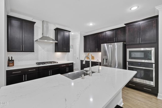 1752 Alpine Summer Lane, Apex, NC 27502