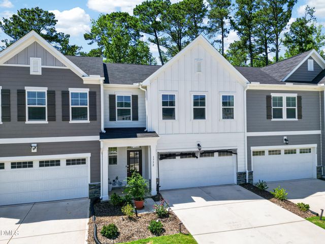 1752 Alpine Summer Lane, Apex, NC 27502