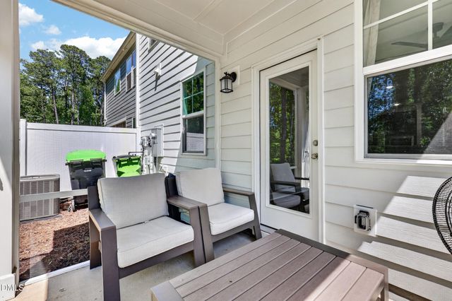 1752 Alpine Summer Lane, Apex, NC 27502