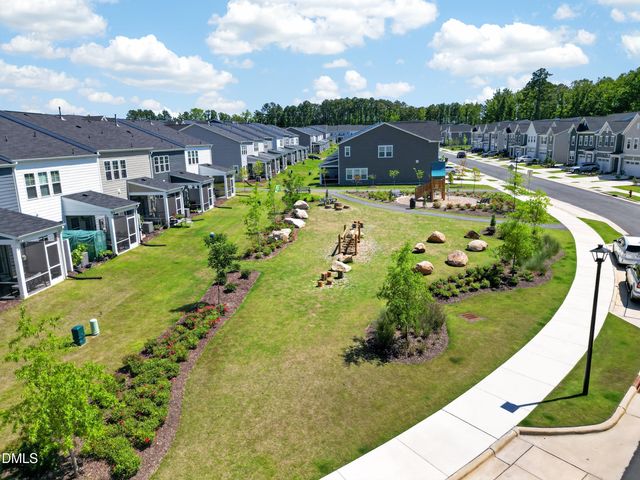 1752 Alpine Summer Lane, Apex, NC 27502