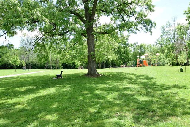 6125 Middleton COURT S, Greendale, WI 53129