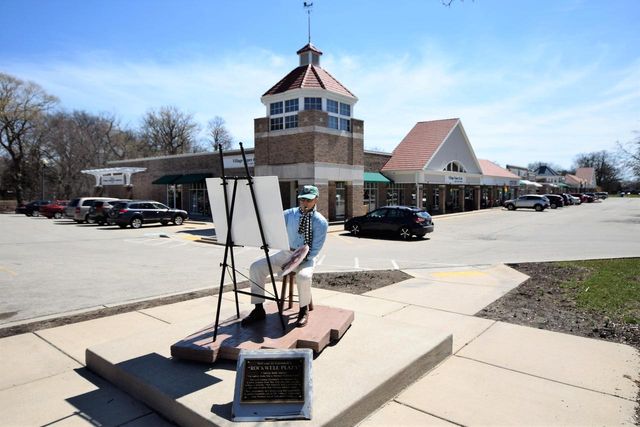 6125 Middleton COURT S, Greendale, WI 53129