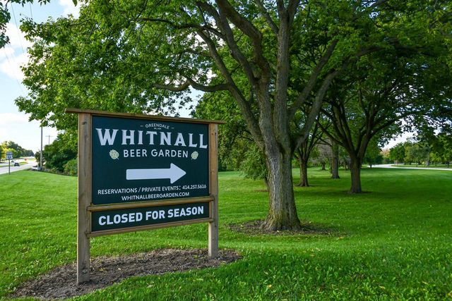 6125 Middleton COURT S, Greendale, WI 53129