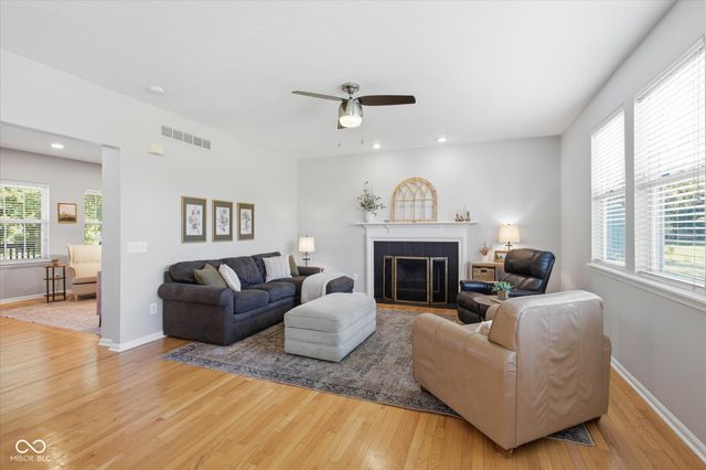 1473 Esprit Drive, Carmel, IN 46074