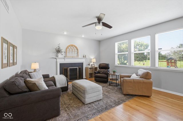 1473 Esprit Drive, Carmel, IN 46074