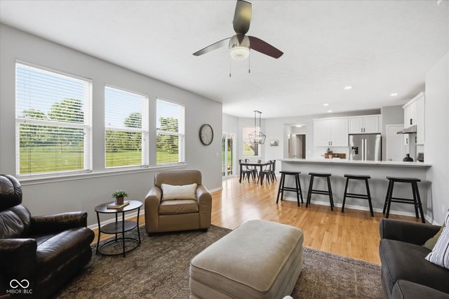 1473 Esprit Drive, Carmel, IN 46074