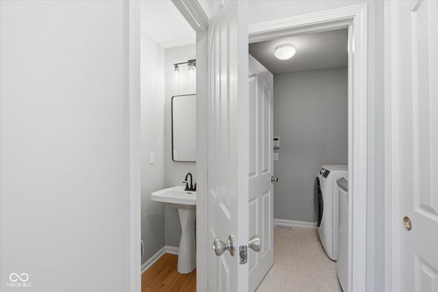 1473 Esprit Drive, Carmel, IN 46074