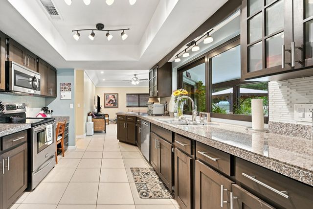99 Cuyahoga Road, Lake Worth, FL 33467
