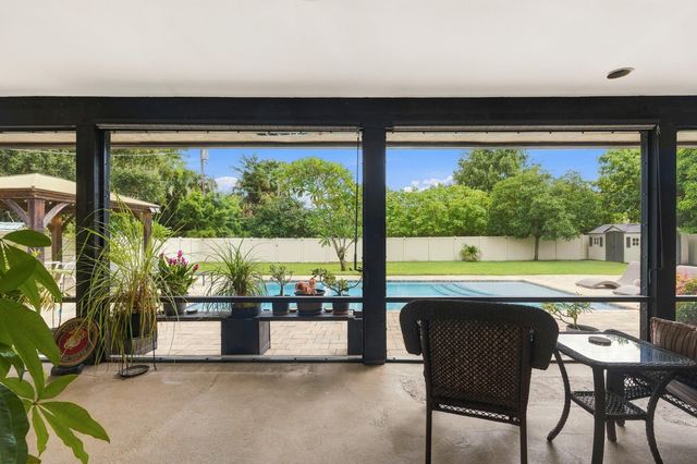 99 Cuyahoga Road, Lake Worth, FL 33467