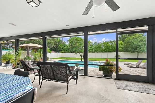 99 Cuyahoga Road, Lake Worth, FL 33467