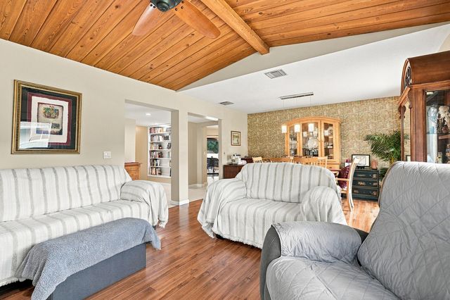 99 Cuyahoga Road, Lake Worth, FL 33467