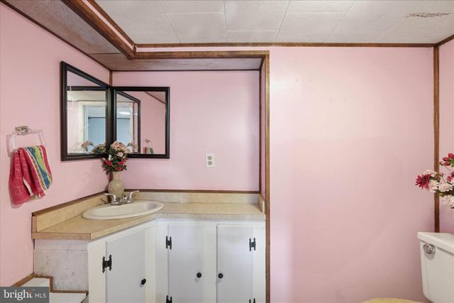 274 MOORE ST, Millersburg, PA 17061