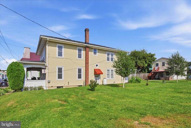 274 MOORE ST, Millersburg, PA 17061