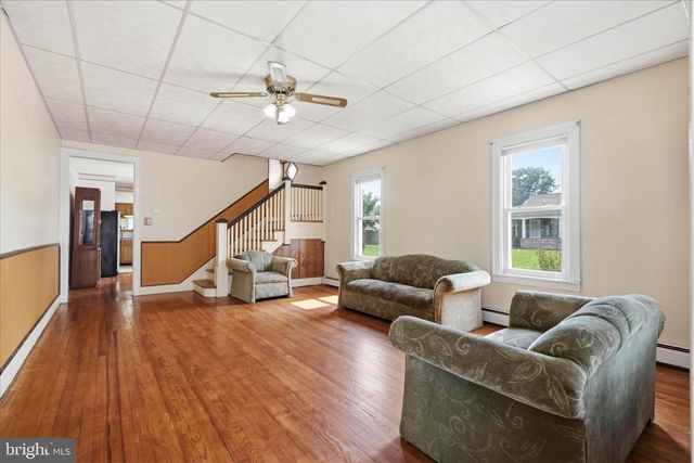 274 MOORE ST, Millersburg, PA 17061