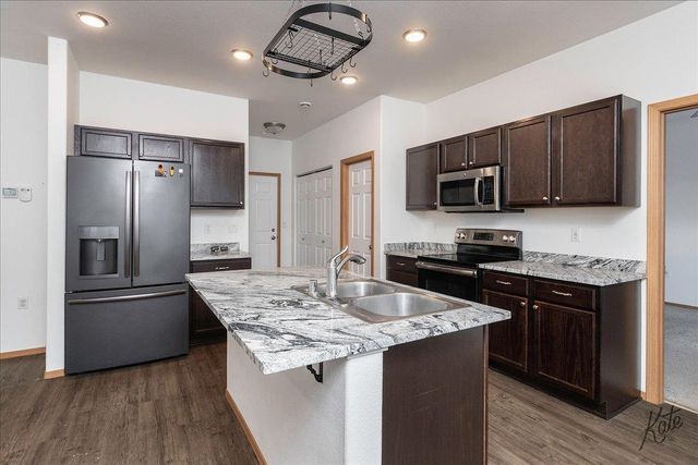 2681 DESERT EAGLE LOOP, North Pole, AK 99705