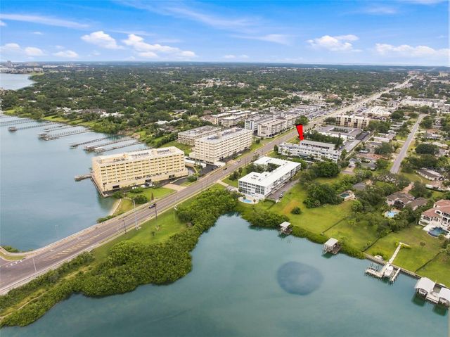 2950 W BAY DRIVE B1, Belleair Bluffs, FL 33770