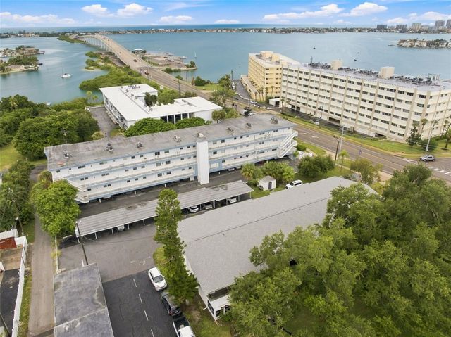 2950 W BAY DRIVE B1, Belleair Bluffs, FL 33770